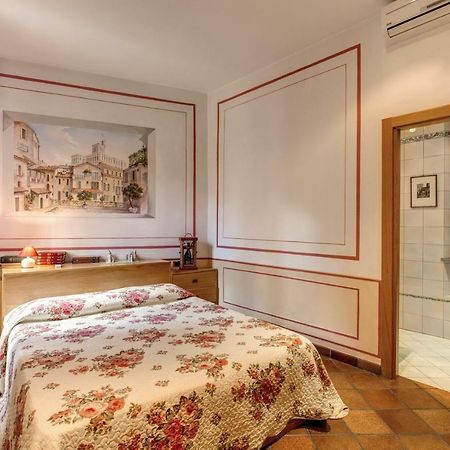 Lovely Flat By The Trevi Fountain Daire Roma Dış mekan fotoğraf