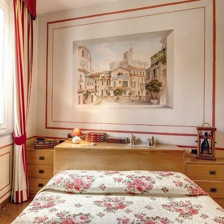 Lovely Flat By The Trevi Fountain Daire Roma Dış mekan fotoğraf